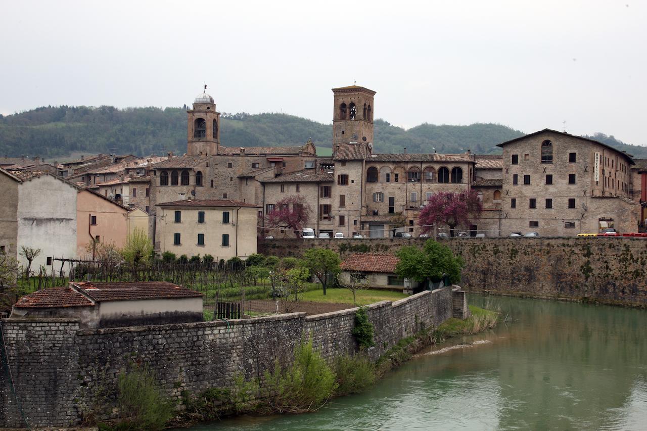 Palazzo Santinelli Panzió SantʼAngelo in Vado Kültér fotó